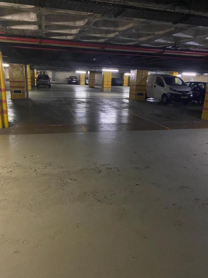 406 Gale Center Wifi, Parking Apartamento *