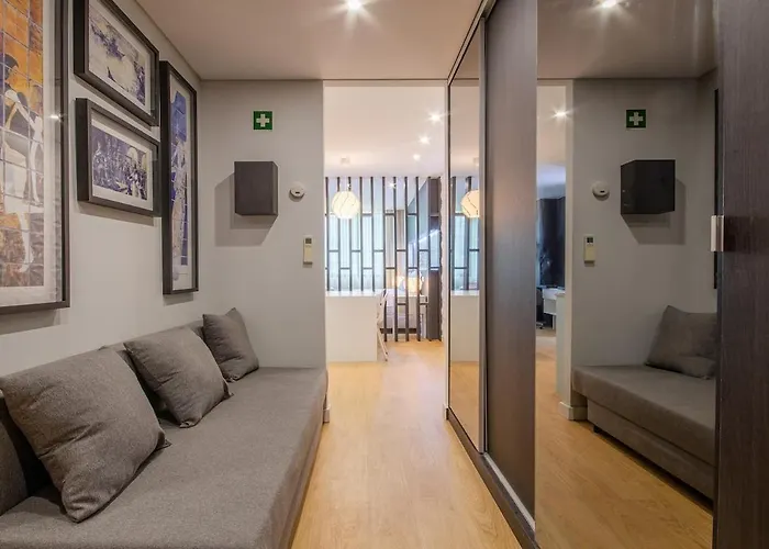 NEW!! Galé 406 Center Apartment (wifi, parking)